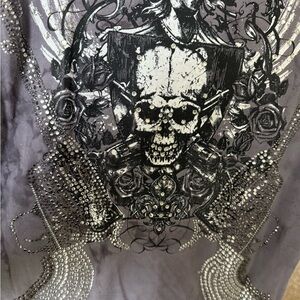 Bulzeye Couture Y2K T Shirt Sz XL Rhinestone Accents Skull and Revolvers
